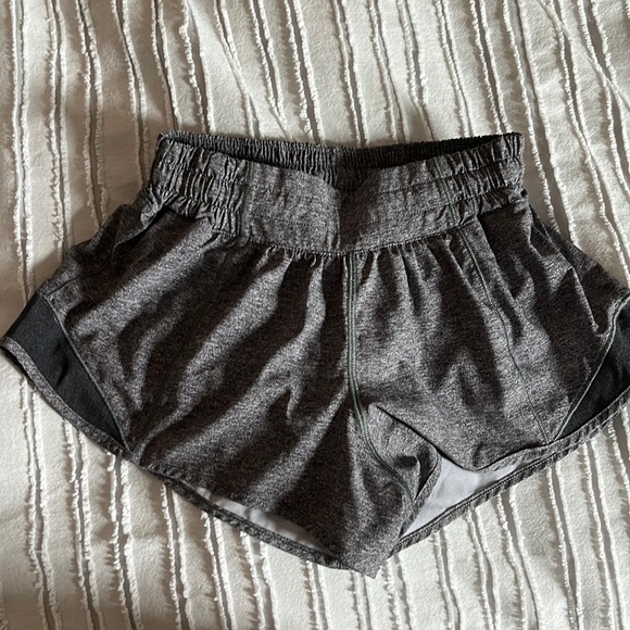 Lululemon shorts - Picture 1 of 4